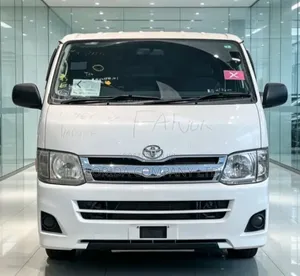 Toyota Quantum 2008 White