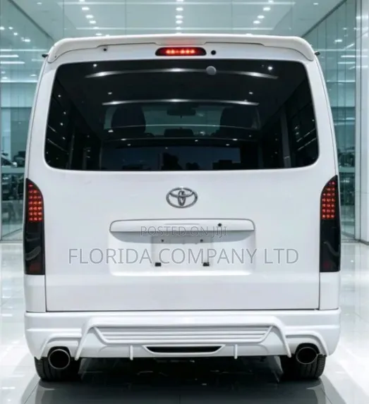 Toyota Quantum 2008 White