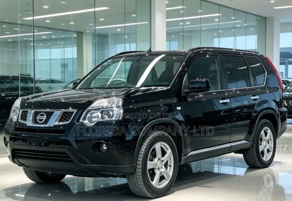 Nissan X-Trail 2012 Black