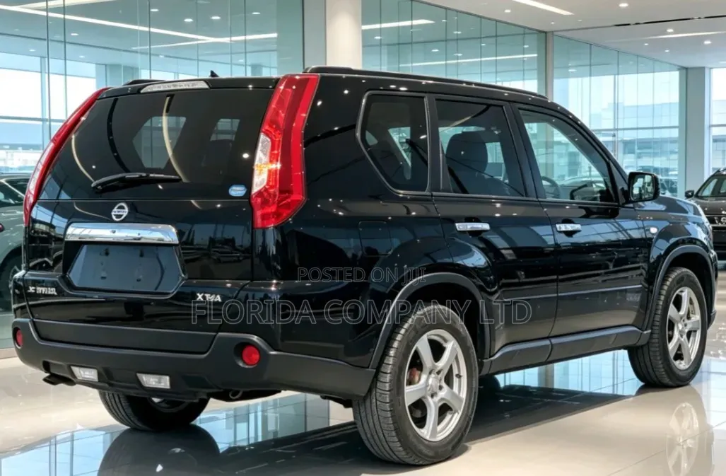 Nissan X-Trail 2012 Black