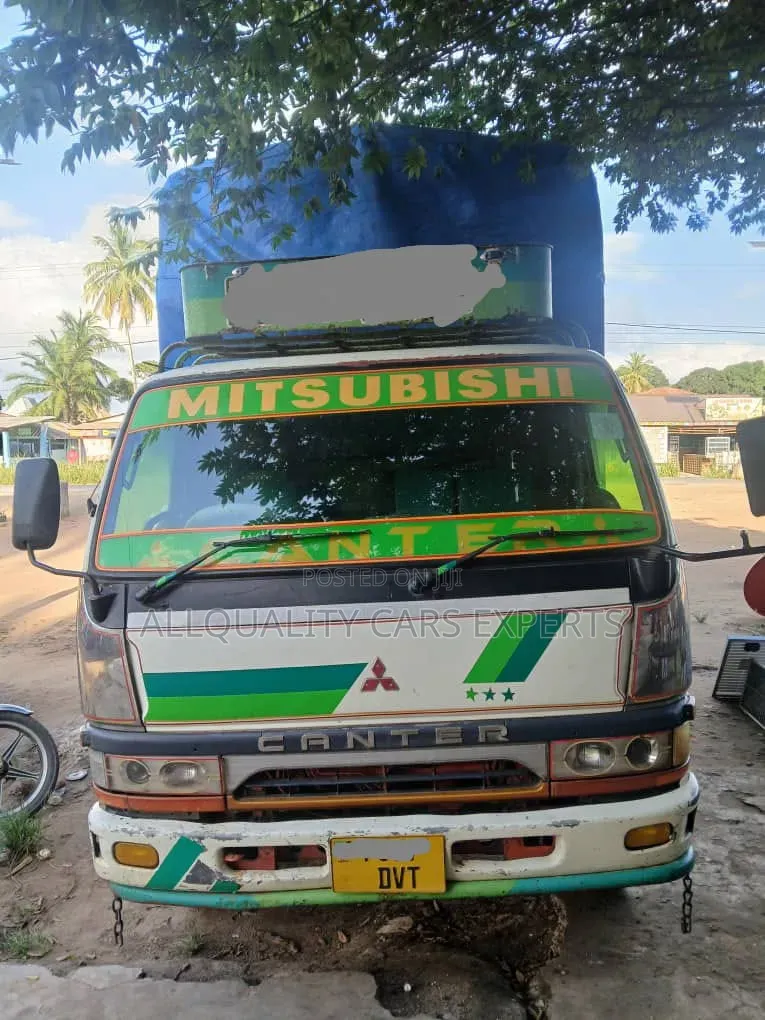 Canter Ya Mzigo 4d35 3 1⁄2