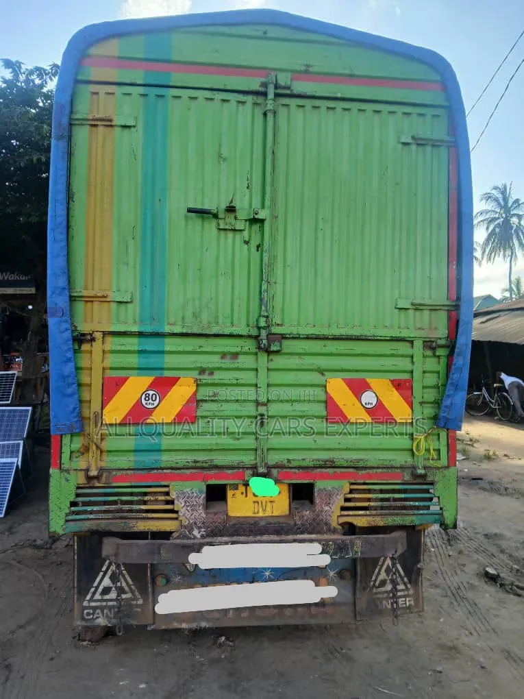 Canter Ya Mzigo 4d35 3 1⁄2
