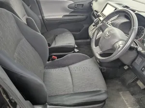 Toyota Wish 2011 Black