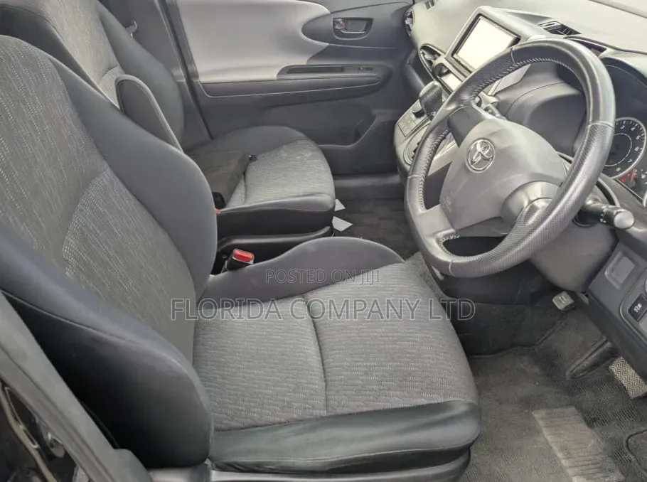 Toyota Wish 2011 Black