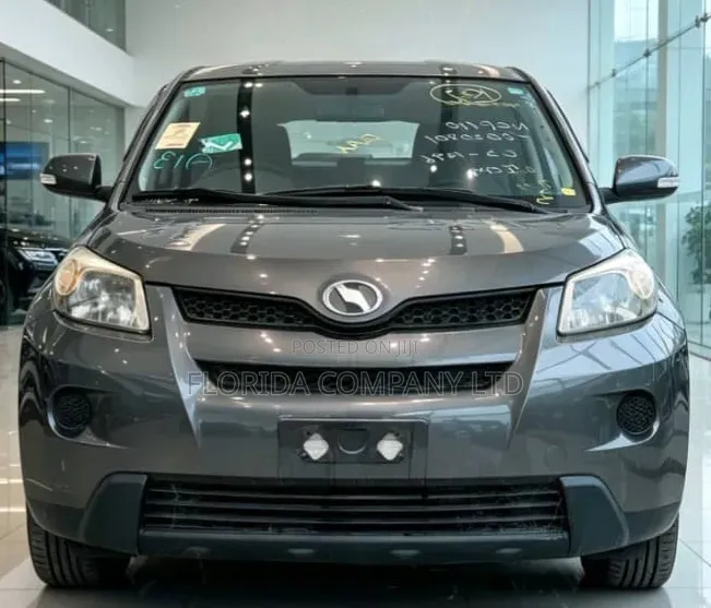 Toyota IST 2009 Gray