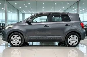 Toyota IST 2009 Gray