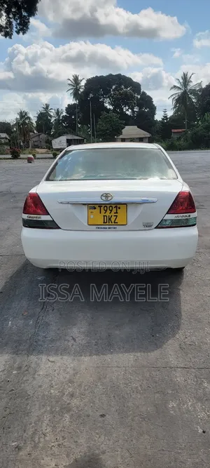 Toyota Mark II 2004 White