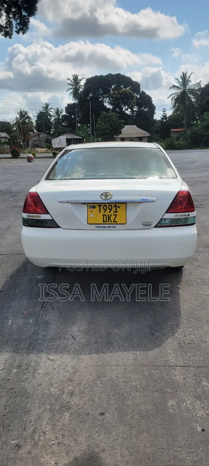 Toyota Mark II 2004 White