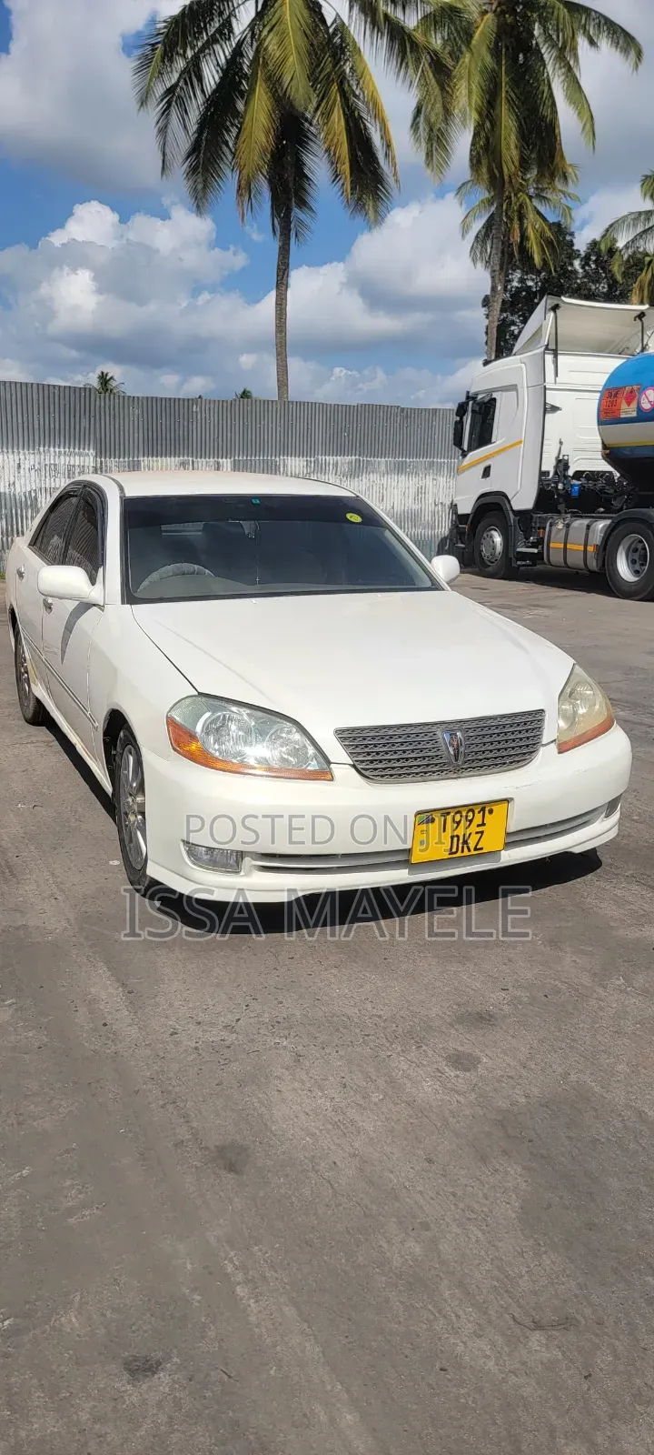 Toyota Mark II 2004 White