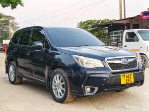 Subaru Forester 2014 Black