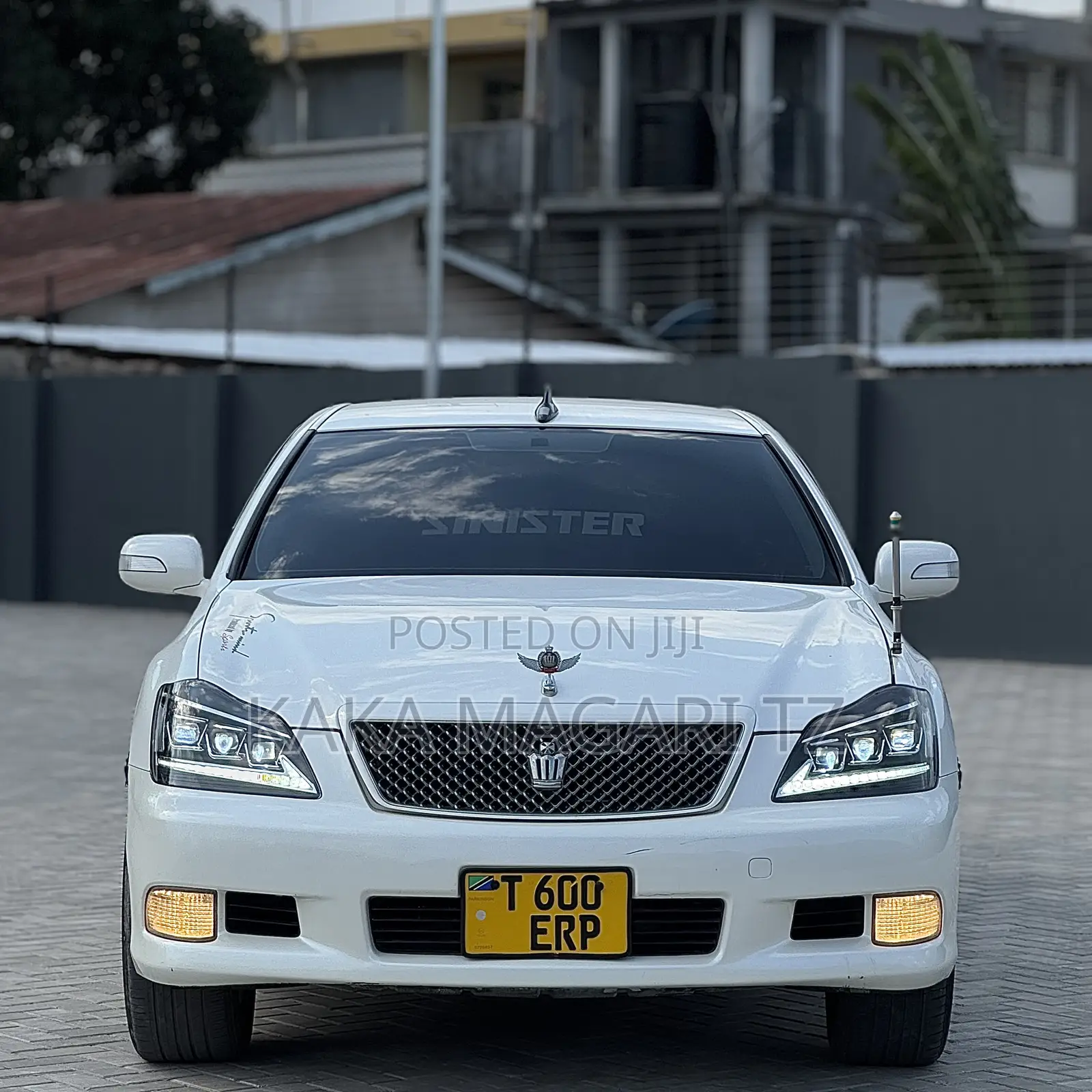 Toyota Crown 2005 Pearl