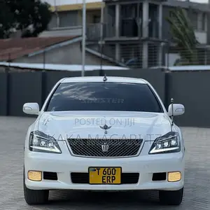 Toyota Crown 2005 Pearl