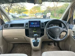 Toyota Corolla Spacio 2005 Beige