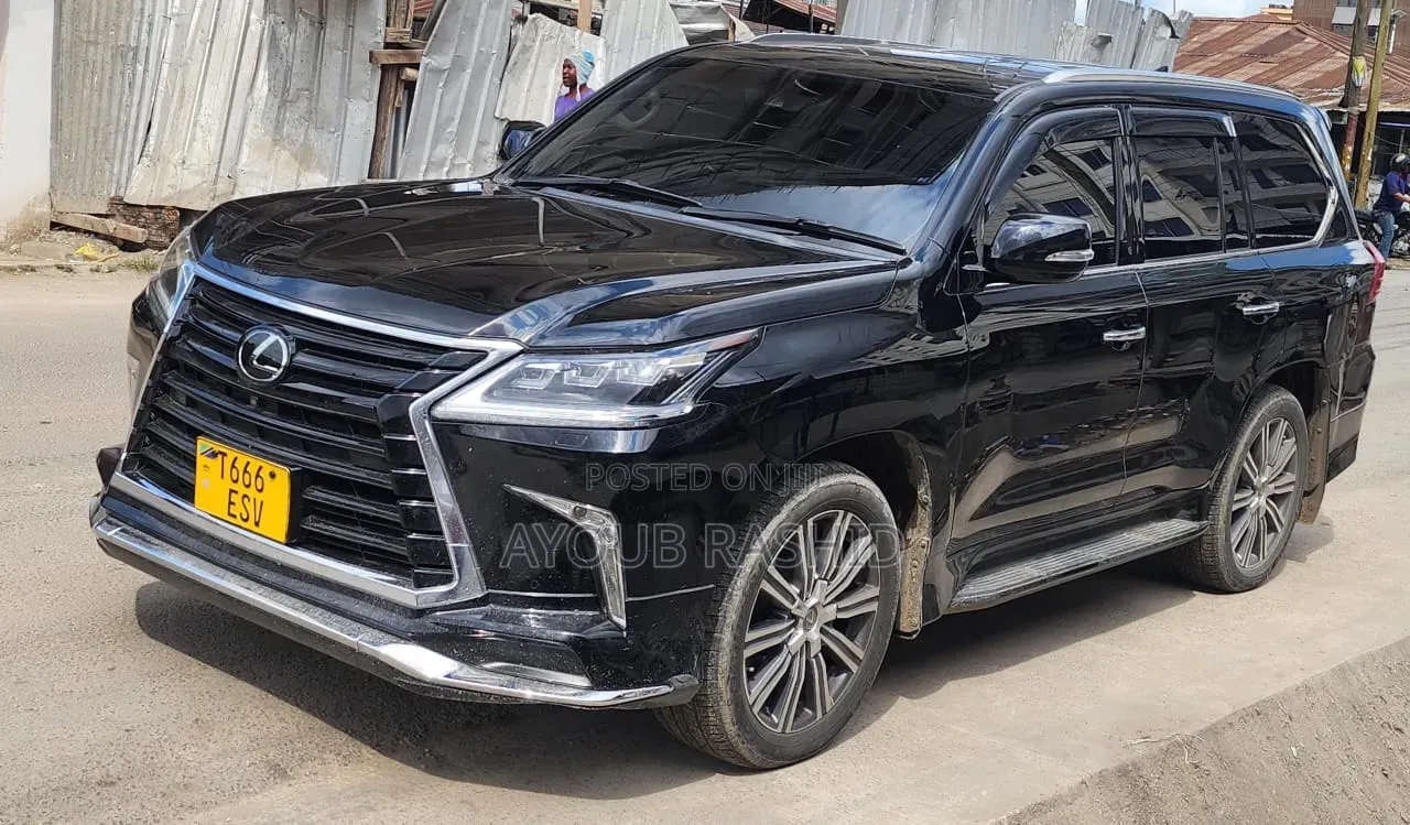 Lexus LX 2016 Black