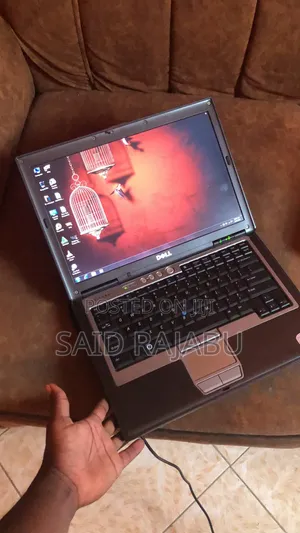 Laptop Dell Latitude E6400 3GB Intel HDD 160GB
