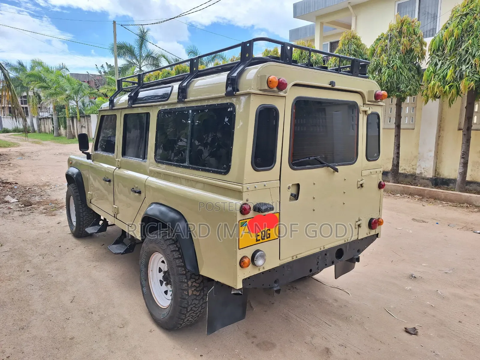 Land Rover Defender 2004 Beige