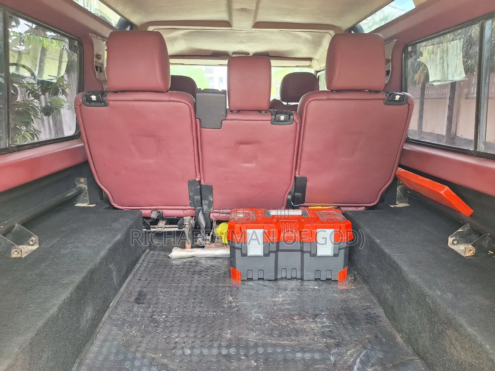 Land Rover Defender 2004 Beige