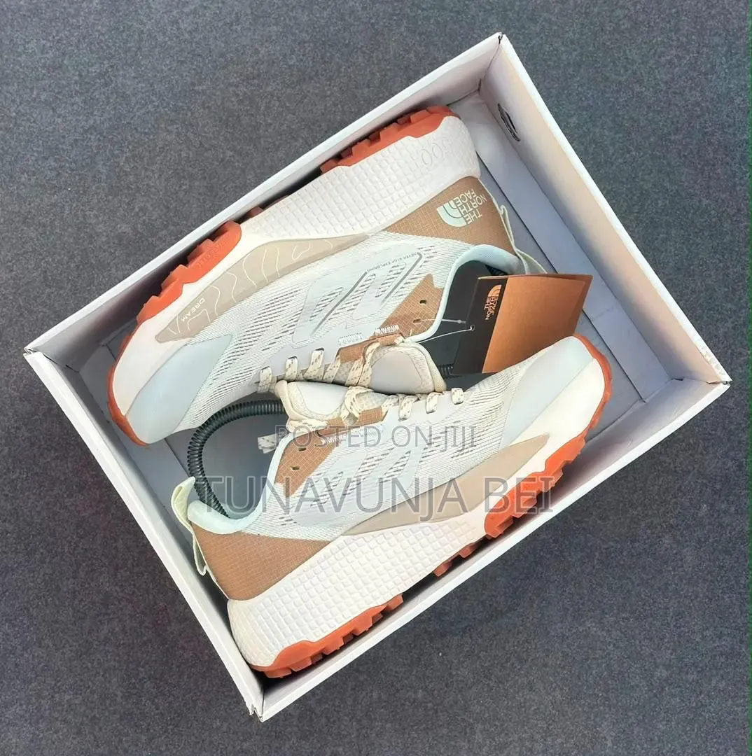 TNF 500 Dream Sneakers