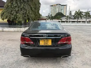 Toyota Crown 2008 Black