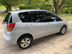 Toyota Corolla Spacio 2003 Silver