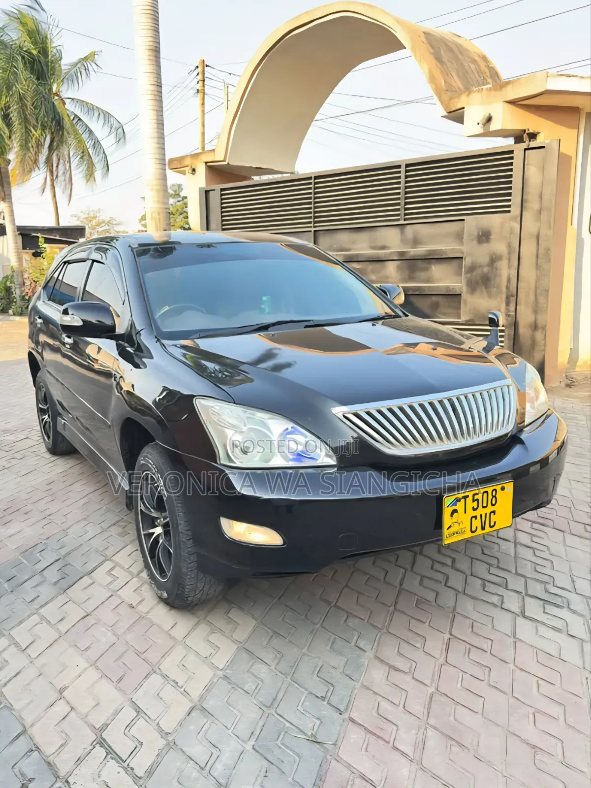 Toyota Harrier 2004 Black