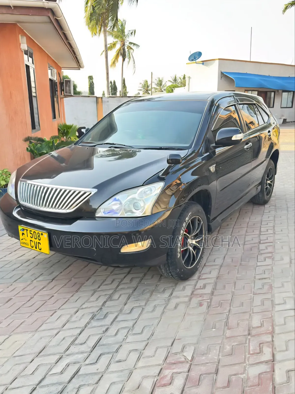 Toyota Harrier 2004 Black