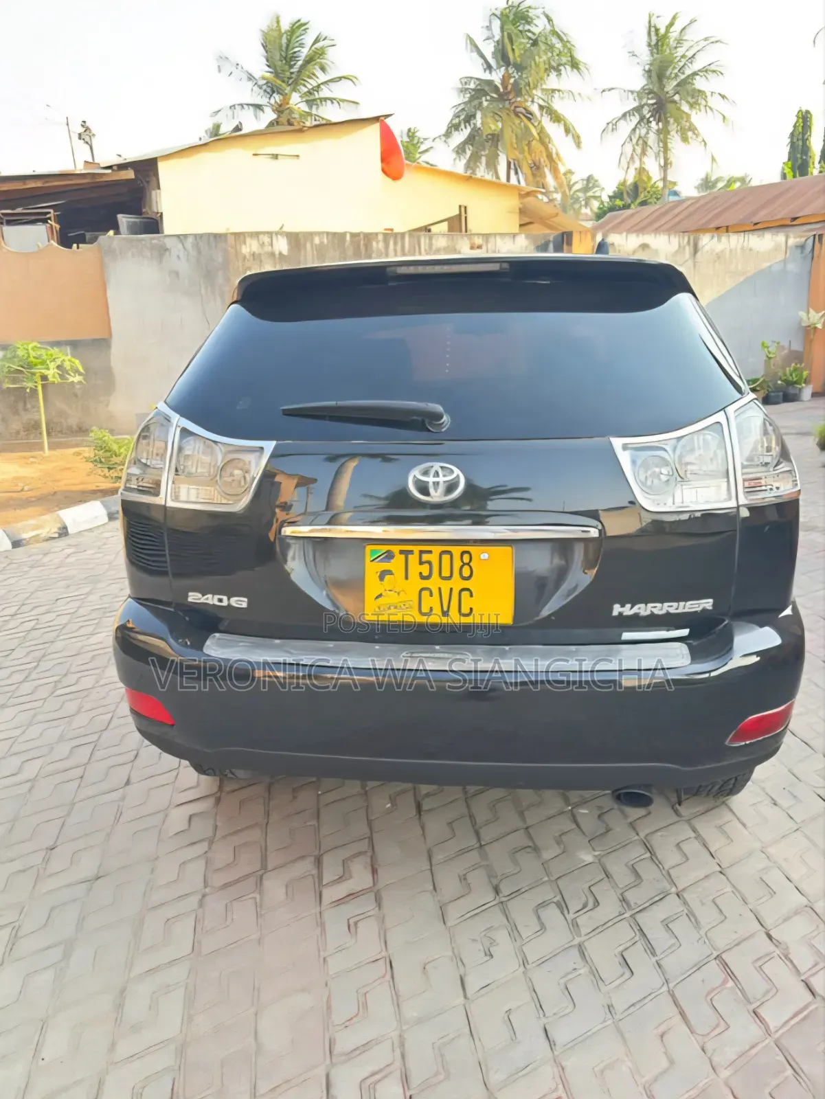 Toyota Harrier 2004 Black