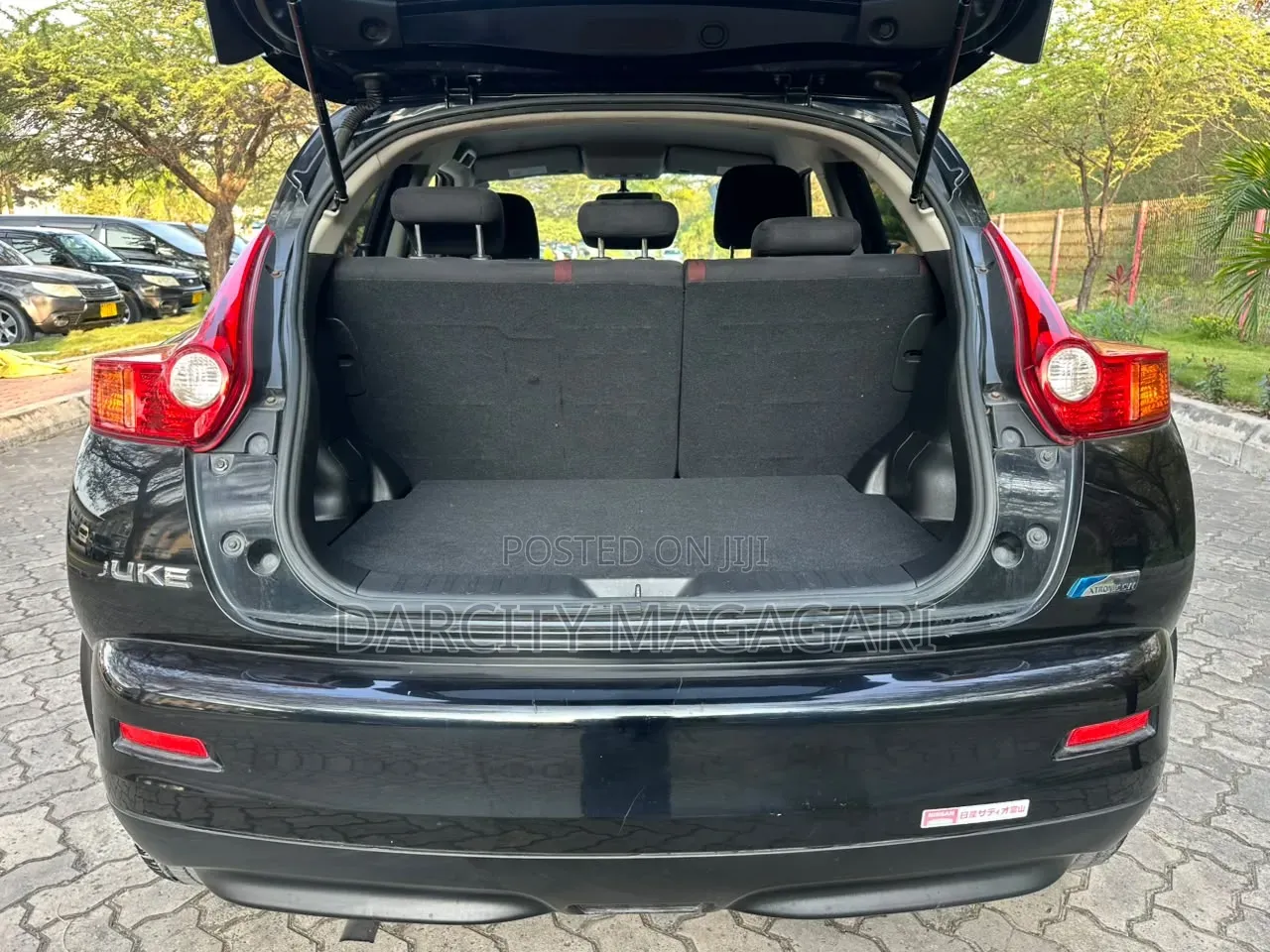 Nissan Juke 2011 Black