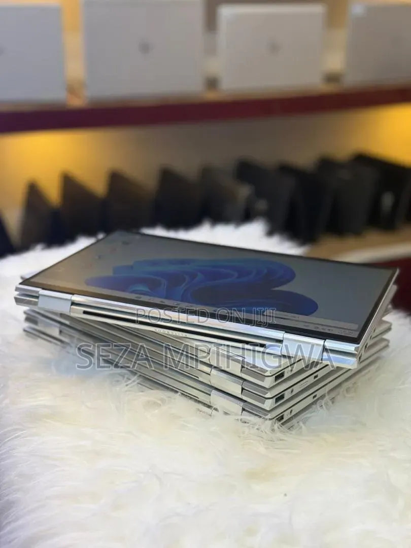 Laptop HP EliteBook x360 1030 G7 16GB Intel Core i7 SSD 256GB