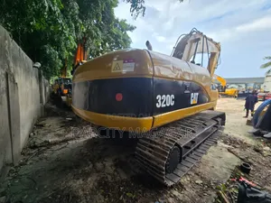 Cat 320c EXCAVATOR