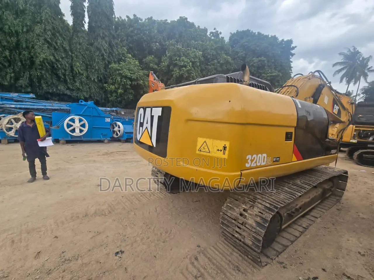 Cat 320d EXCAVATOR