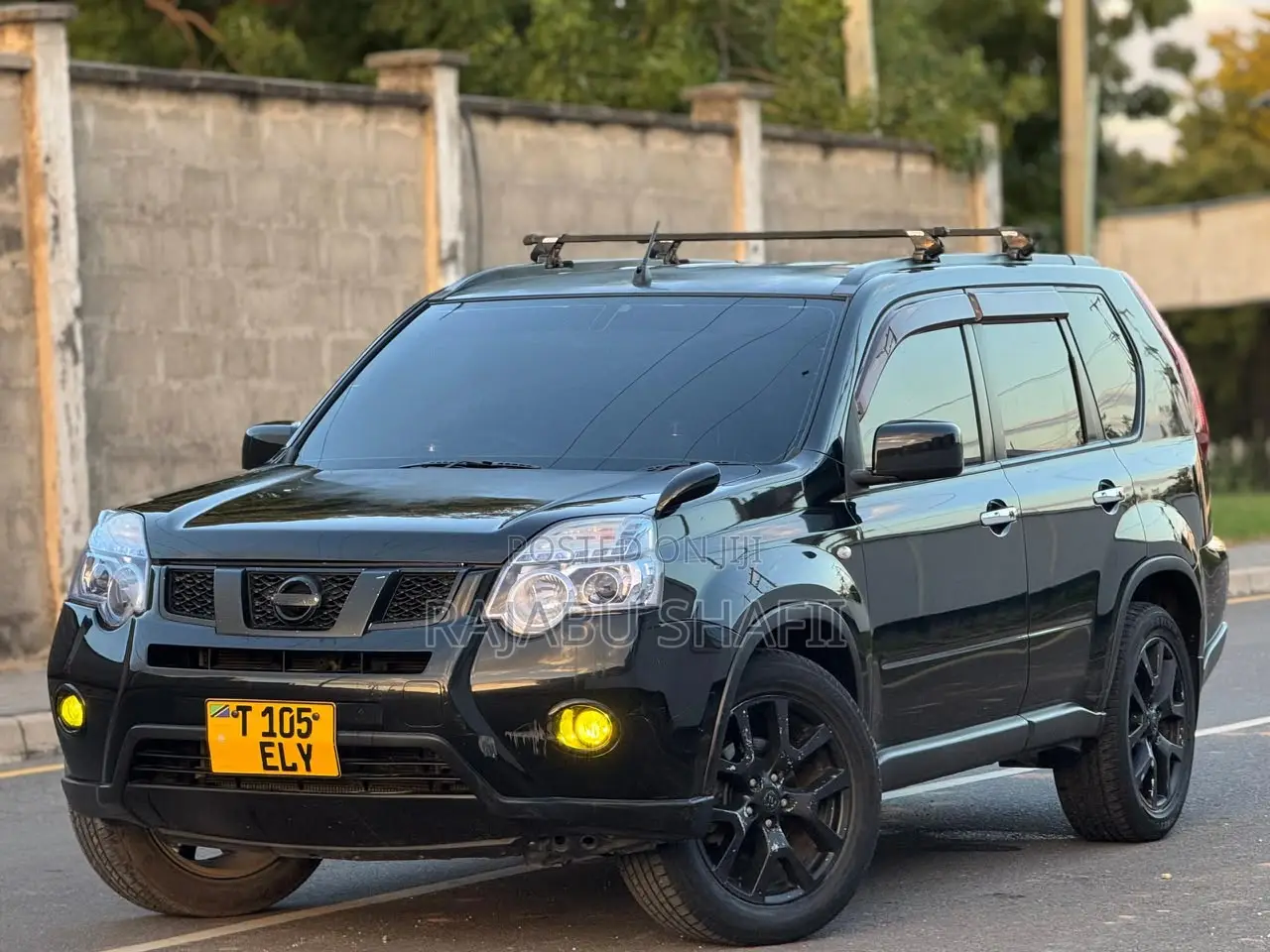 Nissan X-Trail 2.0 Petrol XE 2012 Black
