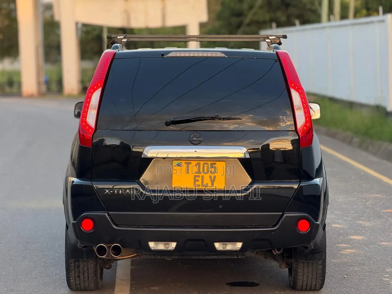 Nissan X-Trail 2.0 Petrol XE 2012 Black
