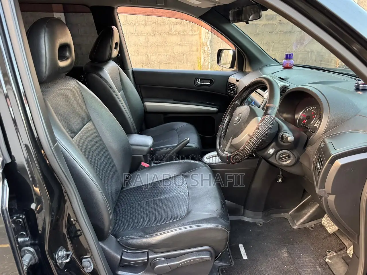 Nissan X-Trail 2.0 Petrol XE 2012 Black