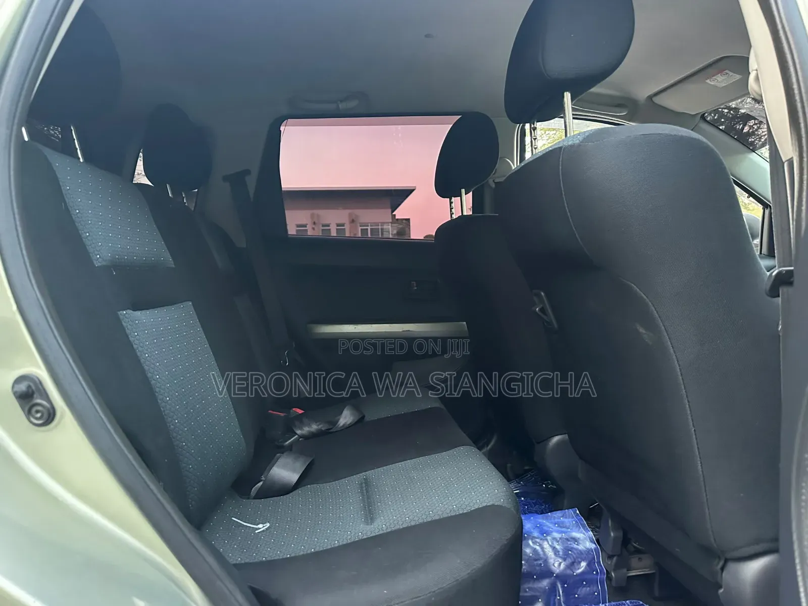 Toyota IST 2006
