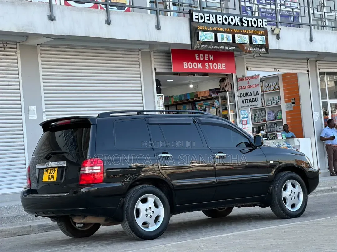 Toyota Kluger 2005 Black
