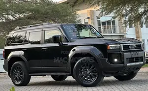 Toyota Land Cruiser Prado 2.8 2024 Black