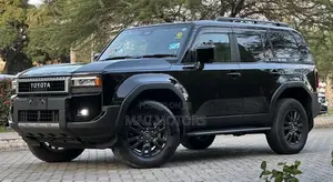 Toyota Land Cruiser Prado 2.8 2024 Black
