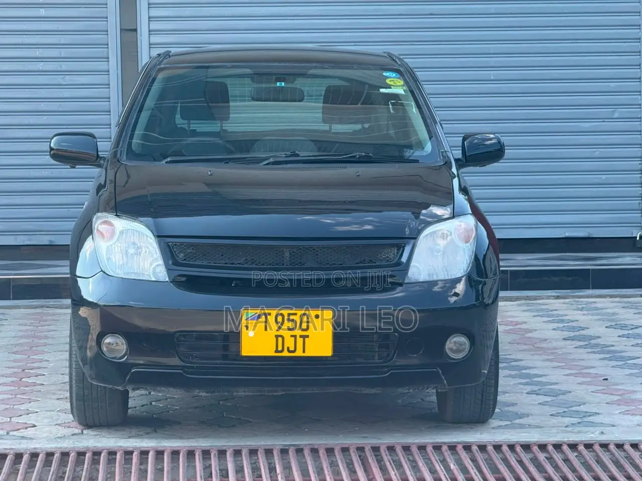 Toyota IST 2005 Black
