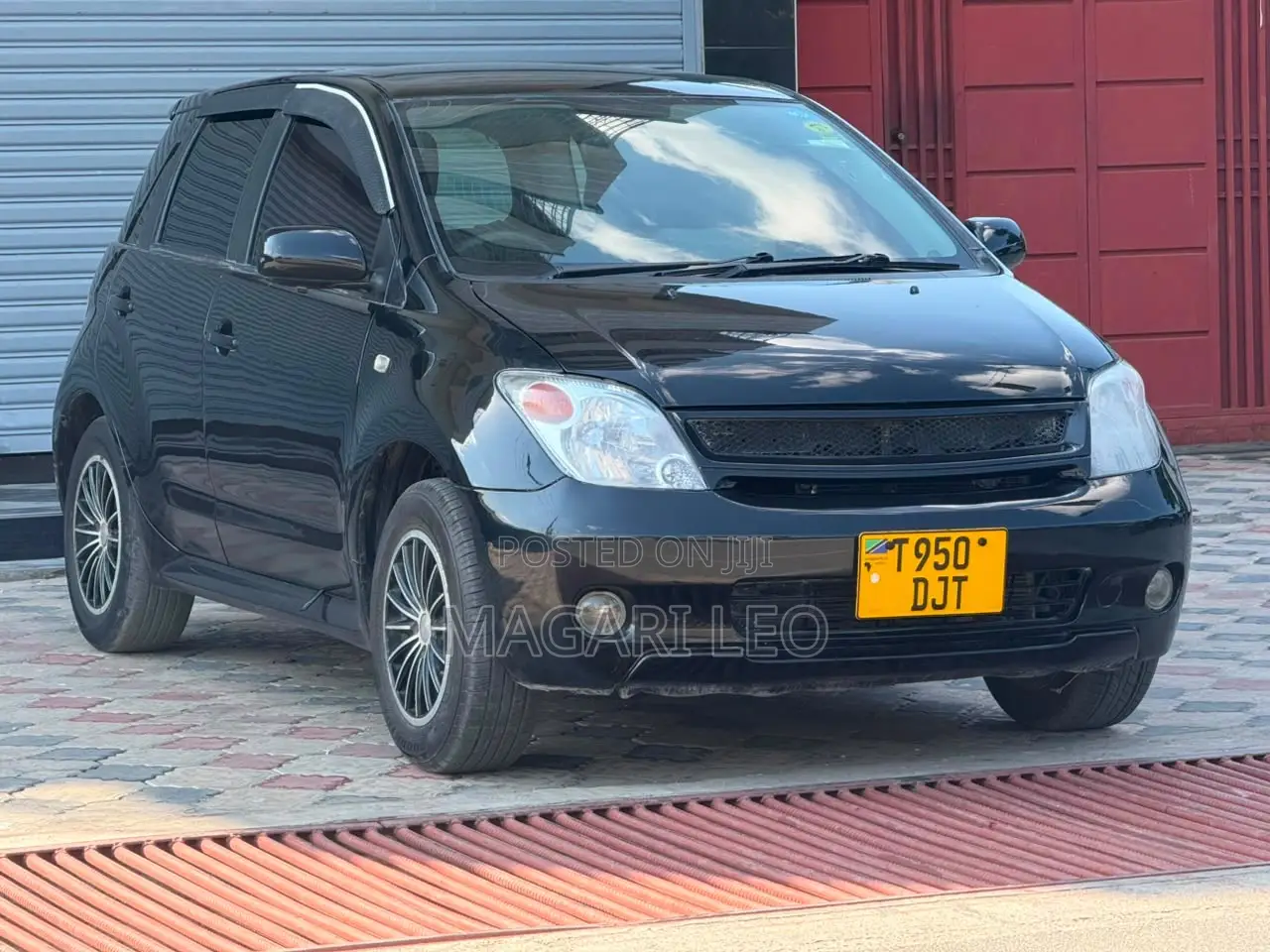 Toyota IST 2005 Black