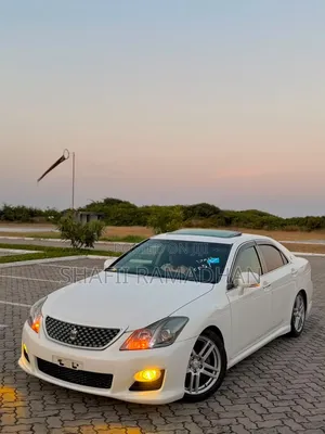 Toyota Crown 2020 White