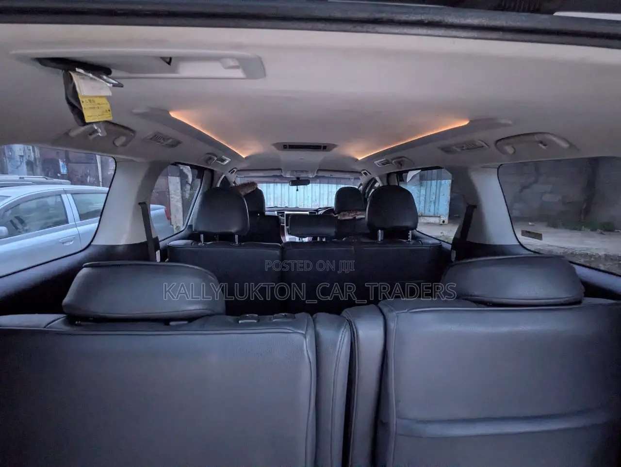 Toyota Alphard 2007