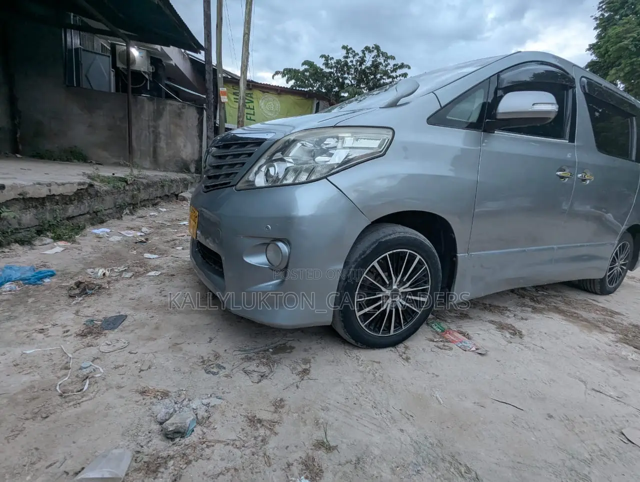 Toyota Alphard 2007