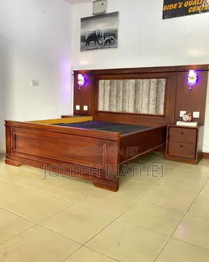 Kitanda 6/6 Bed Side 2 Na Taa