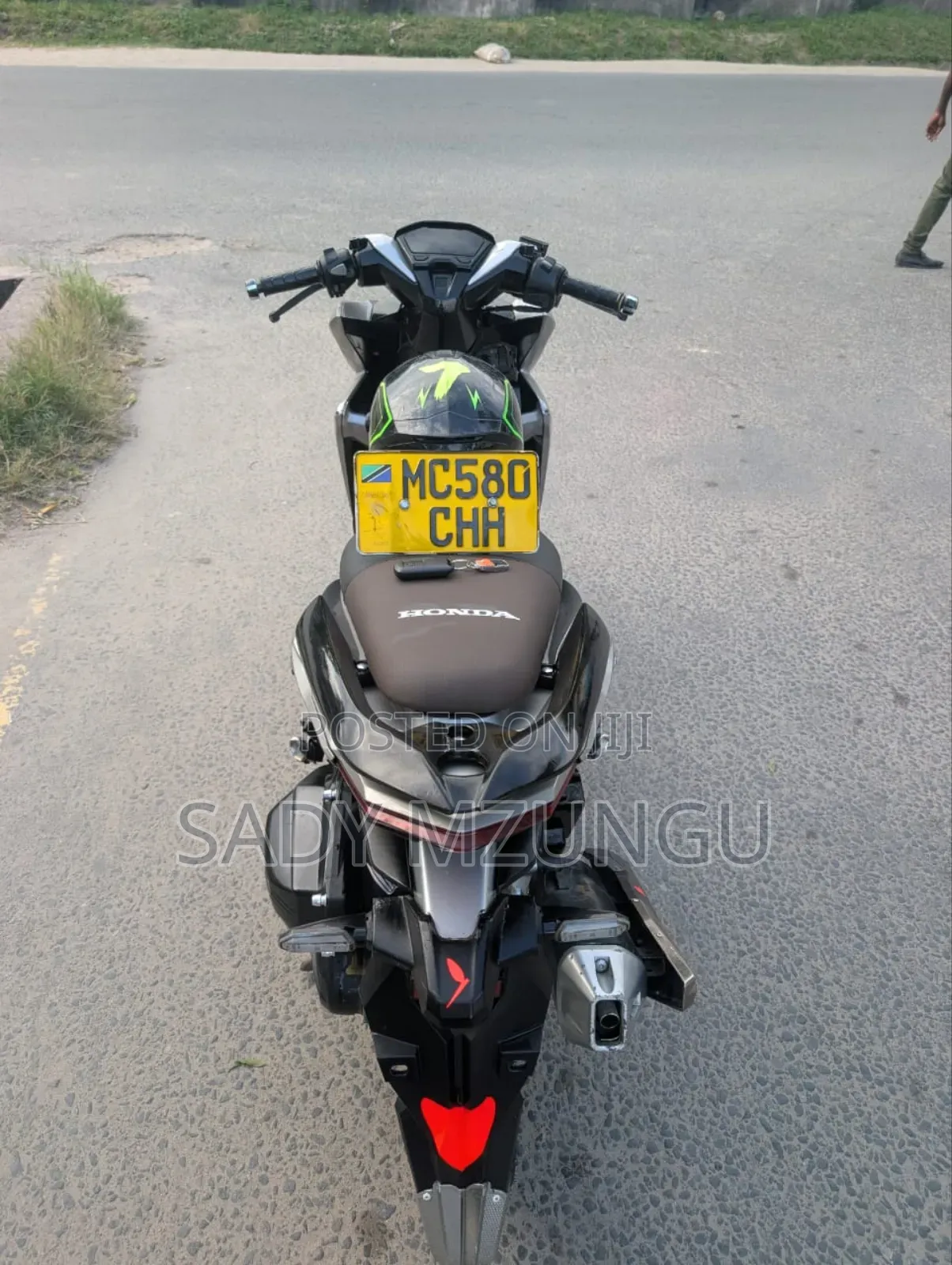 Honda 2020 Gray