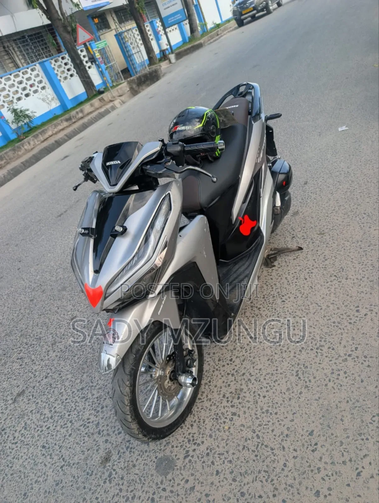 Honda 2020 Gray
