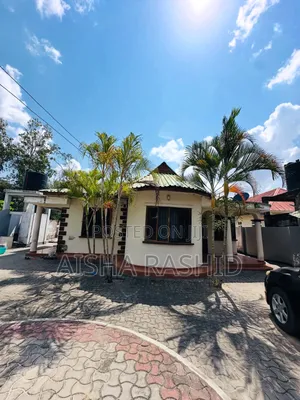 5bdrm House in Tabata for sale