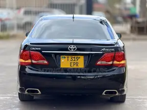 Toyota Crown 2009