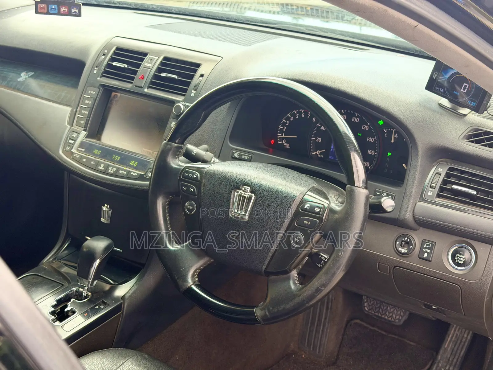 Toyota Crown 2009