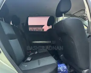 Toyota IST 2006 Green